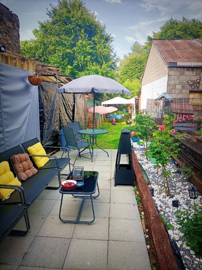 D'hote-friterie Au Zen Chris Et Jenni Bed & Breakfast *